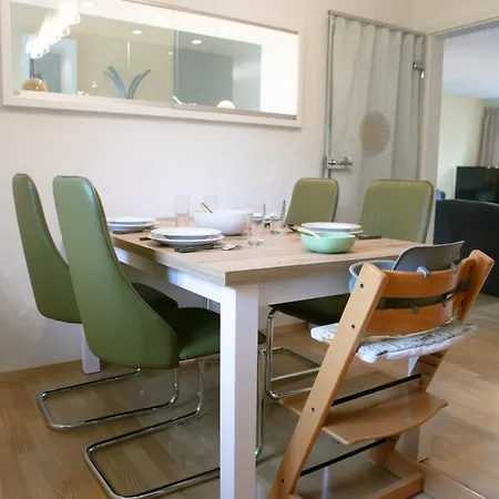 Creutzig Apartament *